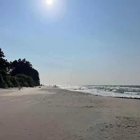 Let's Sea - Premium Z Ogrodkiem, Przyjazne Zwierzetom Апартаменты Гонски