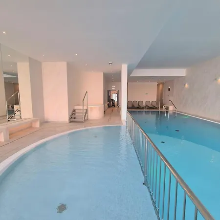 Let's Sea - Premium Z Ogrodkiem, Przyjazne Zwierzetom Гонски