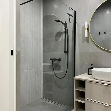 Let's Sea - Premium Z Ogrodkiem, Przyjazne Zwierzetom Apartman