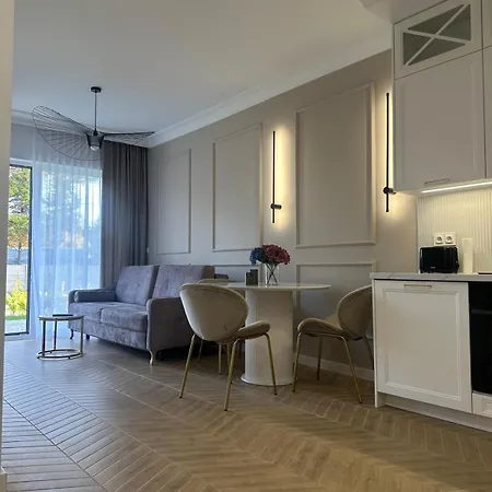 Let's Sea - Premium Z Ogrodkiem, Przyjazne Zwierzetom Apartman *