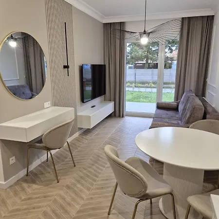 Apartman Let's Sea - Premium Z Ogrodkiem, Przyjazne Zwierzetom *