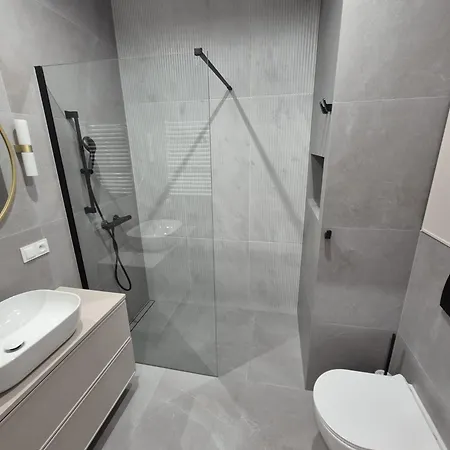 Apartman Let's Sea - Premium Z Ogrodkiem, Przyjazne Zwierzetom *