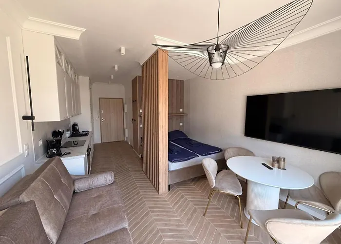 Let's Sea - Premium Z Ogrodkiem, Przyjazne Zwierzetom Апартаменты Гонски